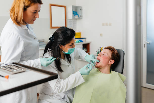 Best Emergency Root Canal Treatment in University Heights, IA